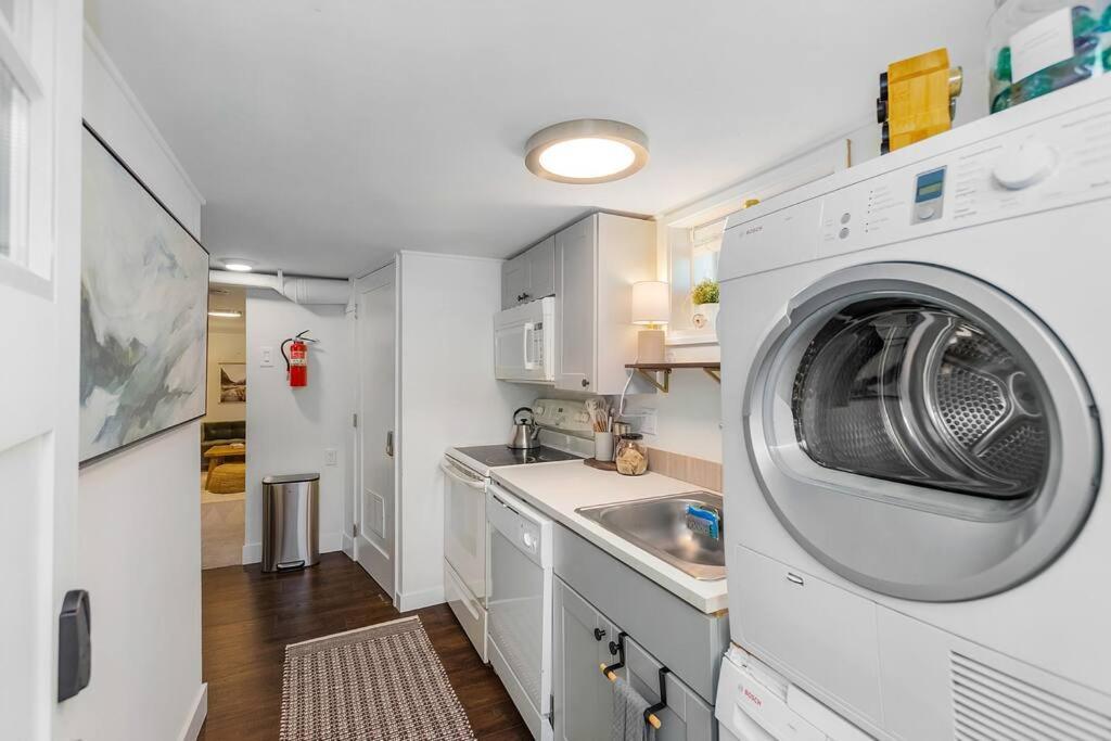 Lilac In Law, Picturesque Lower Unit Seattle Esterno foto